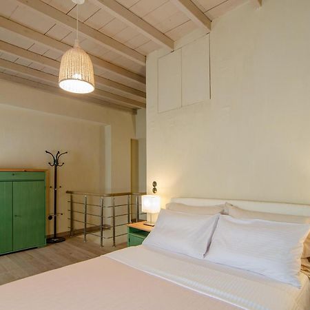 Myyellowhome Ermoupoli Buitenkant foto